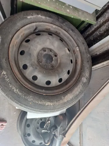 4 Rodas de ferro 14