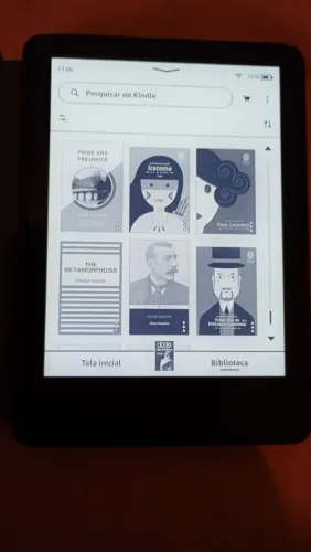 Kindle 11 (2024) sem danos, na cor preta, acompanha capa e cabo USB novo original