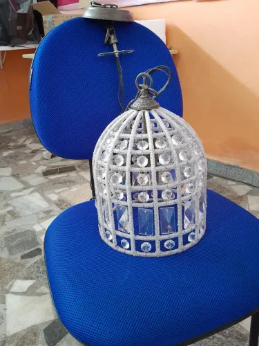 Lustre vinange todo em pedraria