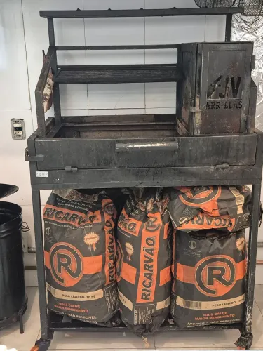 Parrila Argentina + carvão de brinde 