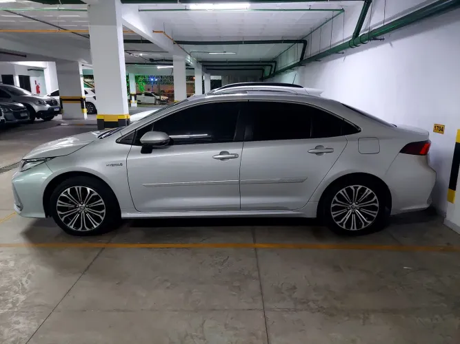 Toyota Corolla Altis Prem. Hybrid 1.8 Flex AUT 2023