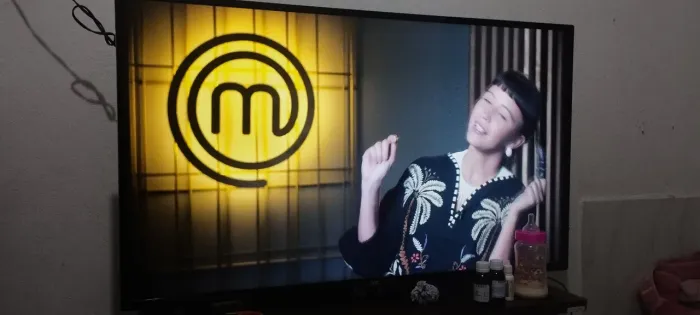 Televisão smart 43 polegadas