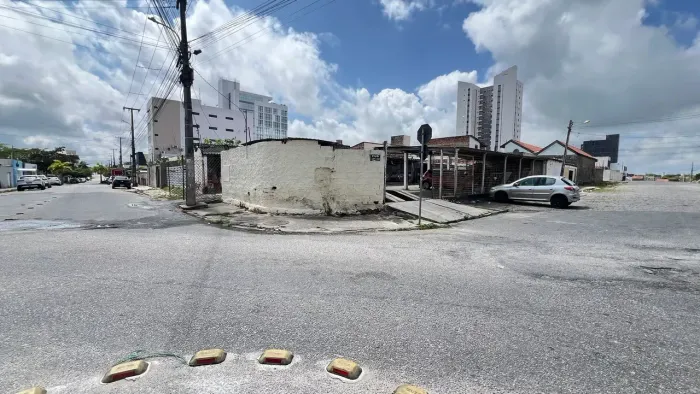 Terreno comercial no catolé.