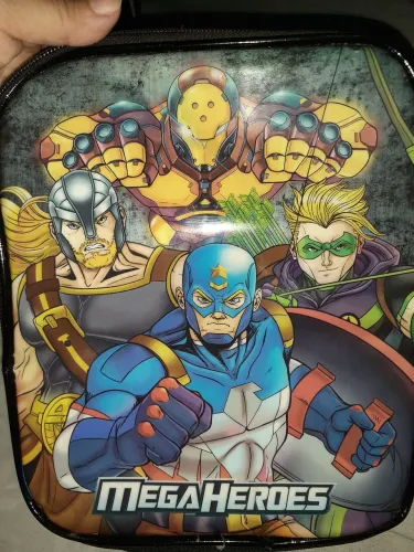 lancheira térmica mega heróis