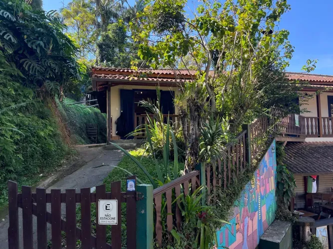 Alugo ( Centro de São Pedro da Serra)