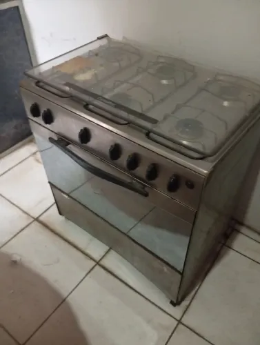 Fogão seme novo