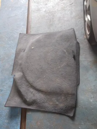 Tapete açoalho do porta mala Audi A3 2002
