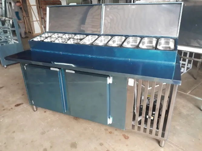 Balcão de Serviço com Condimentador Pista Fria INOX 1,90m