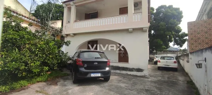 Engenho de Dentro | Casa 4 quartos, sendo 2 suites