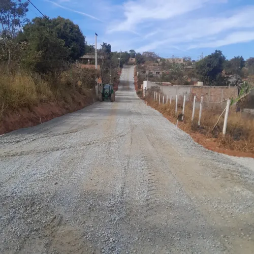 Lotes no bairro jardim serra azul em mateus leme