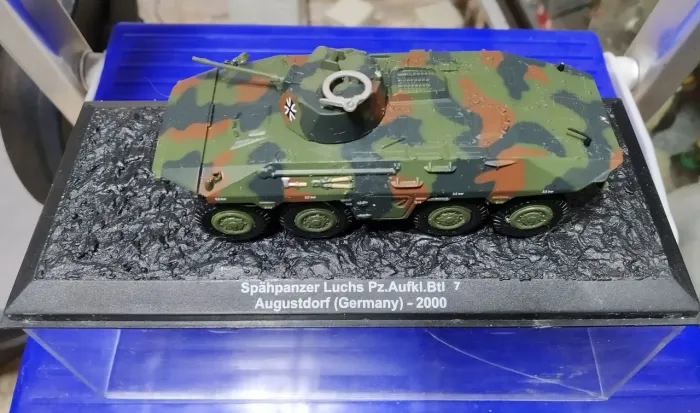 Miniatura tanque de guerra 