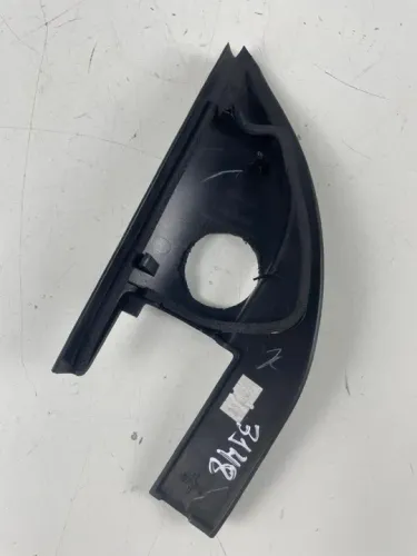 Moldura interna do retrovisor esquerdo Nissan Gran Livina 1.8 2011