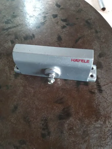 Mola para porta