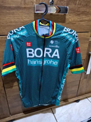 Obs:Nova! Camiseta de Ciclismo Bora - Hansgrohe - Tamanho P