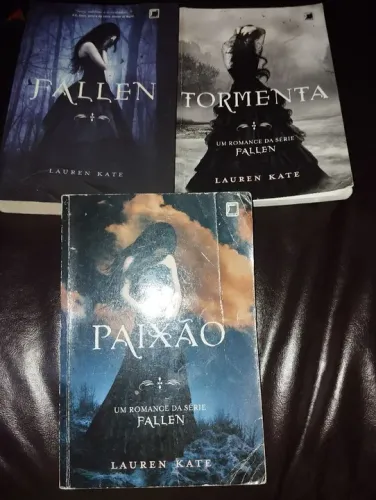 Coleção Fallen de Lauren kate