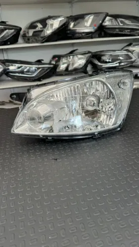 Farol classic esquerdo 