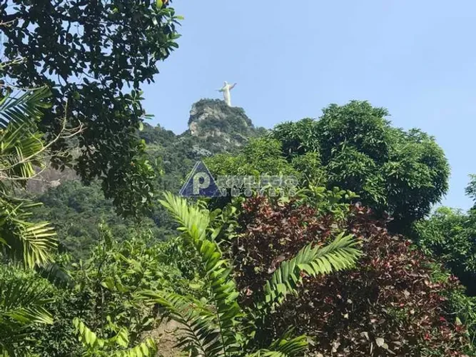 Terreno no coração do Cosme Velho
