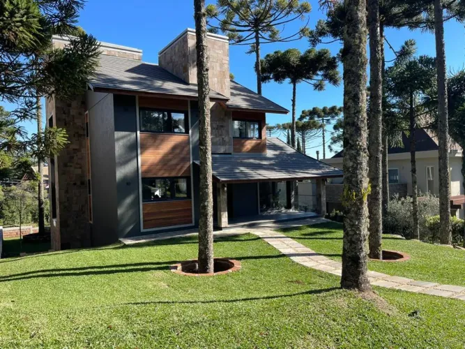 Casa 4 Dorm - Bairro Aspen Mountain