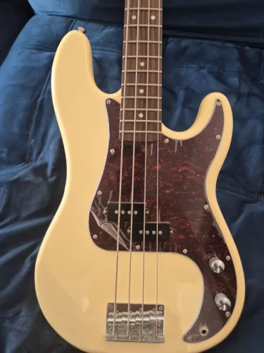 BAIXO SX  4 CORDAS PRECISION BASS