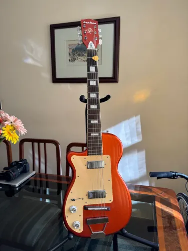 Guitarra Airline H44 DLX canhoto