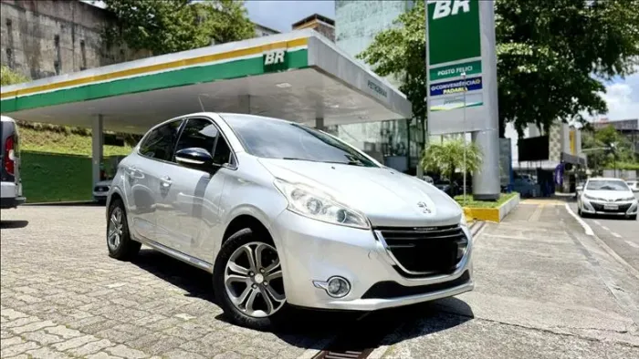 Peugeot 208 Griffe 1.6 Flex 16V 5P Mec. 2015