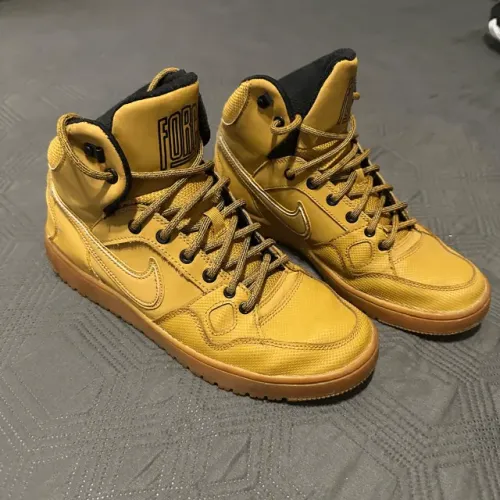 Tênis Nike Son of Force Mid