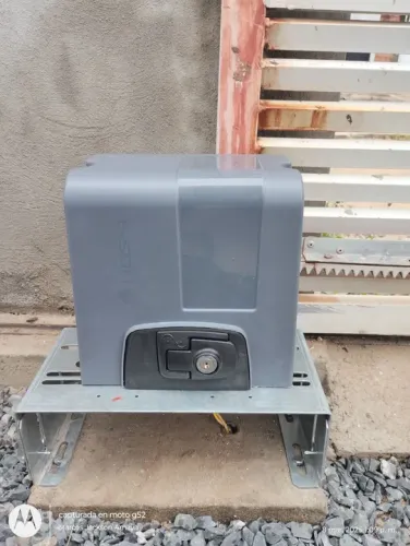 Serviço tecnico para motores de portão - 