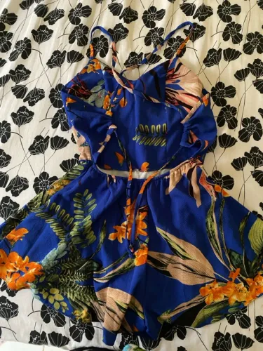 Macacão Floral Azul - Tamanho P