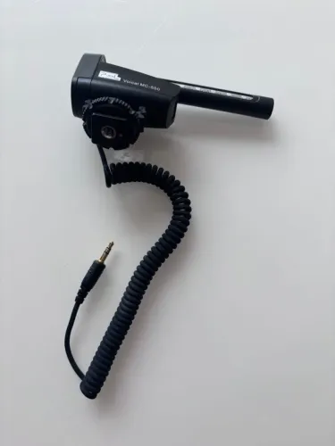 Microfone para Câmeras Fotográficas e Filmadoras DSLR  Voical MC550 Pixel 