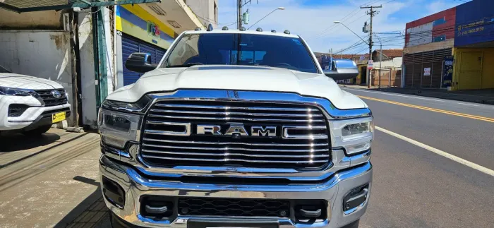 Ram laramie 2021/22