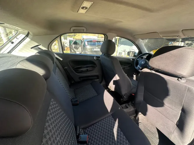 Volkswagen Gol GERAÇÃO VI COMFORTLINE 1.0 8V TOTAL FLEX MEC. 4P 2016