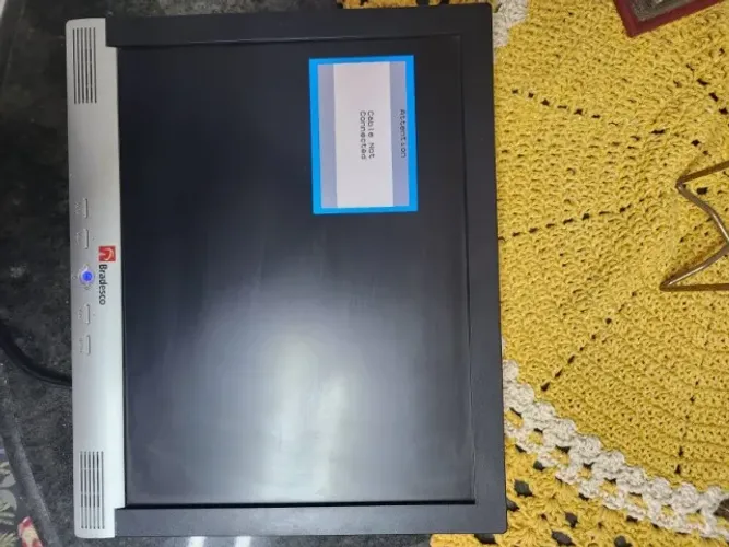 Monitor de computador Bradesco