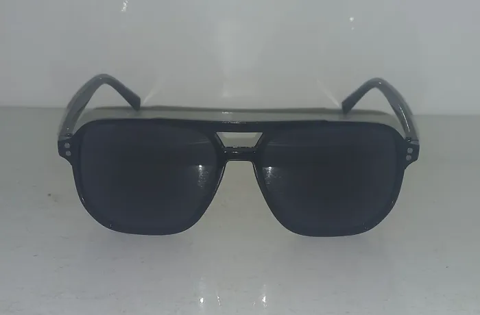 Óculos de Sol Clássico 