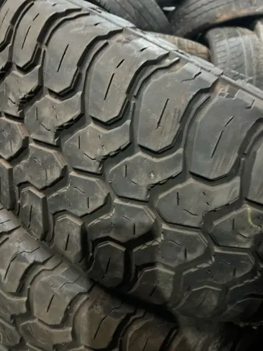 Pneu 35/12.5/50/20 Delint  80 % Vida util