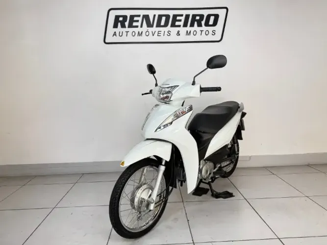 Honda BIZ 110i ano 2024 com 3.000km em garantia
