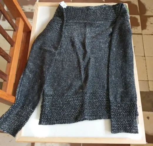 Blusa em tricô manga longa