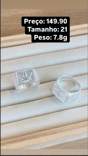 Anel de Prata com Detalhe de Folha