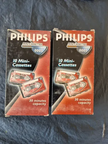 Vendo mini cassete executive Philips kit com 10
