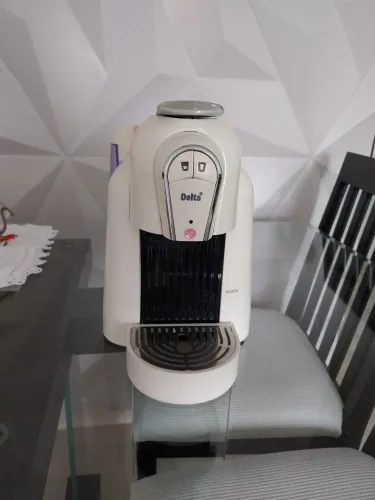 Máquina de Café Delta GOOL - Branca 220V