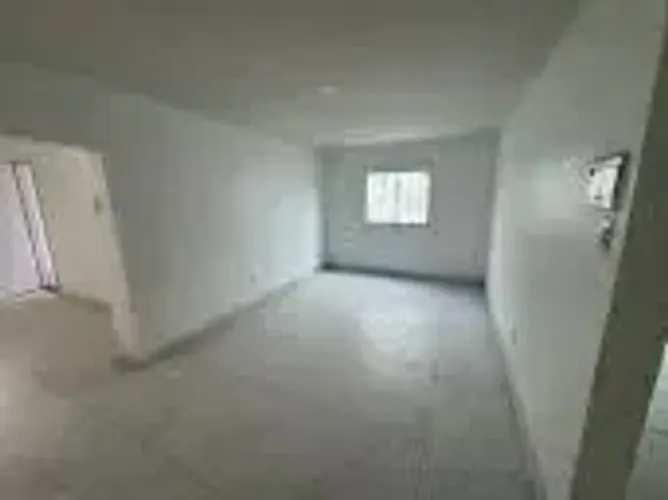 84 9.9982.5105 Sou uma sobreloja na Leonel Leite, por apenas R$ 5.950,00  84 9.9614.8677