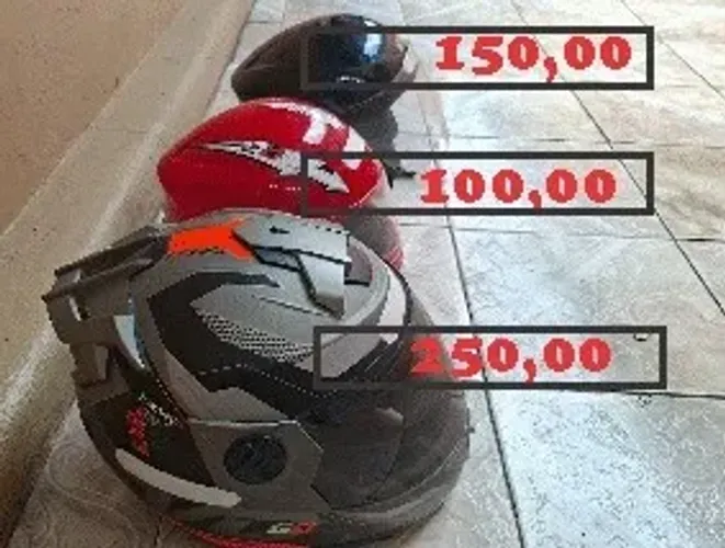 VENDO 3 CAPACETES POR 500$