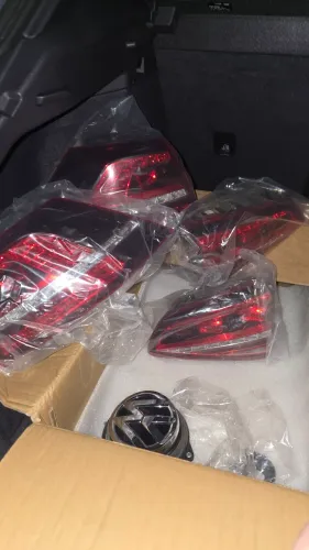 Par de Lanternas Golf GTI MK7