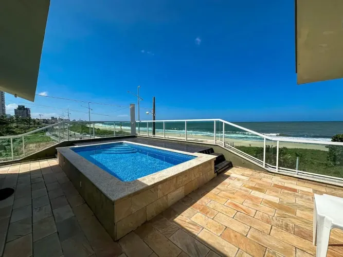 Casa com 4 dormitórios à venda, 340 m² por R$ 3.800.000,00 - Itacolomi - Balneário Piçarra