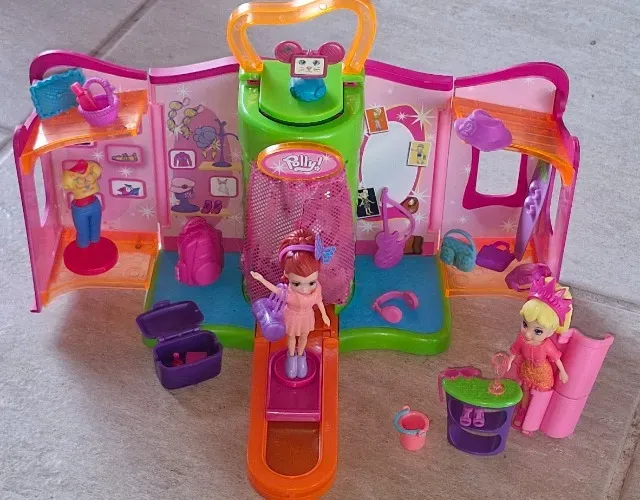 Boneca Polly Pocket - Playset Loja com Bonecas e muitos acessórios