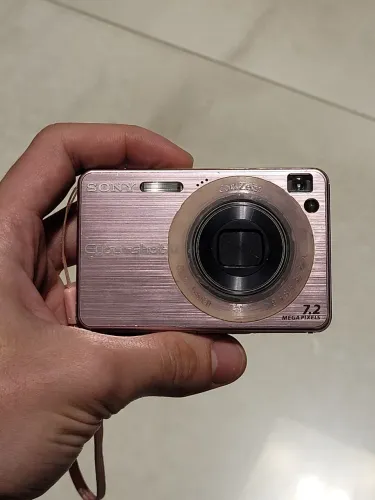 Sony Cyber-shot DSC-W120