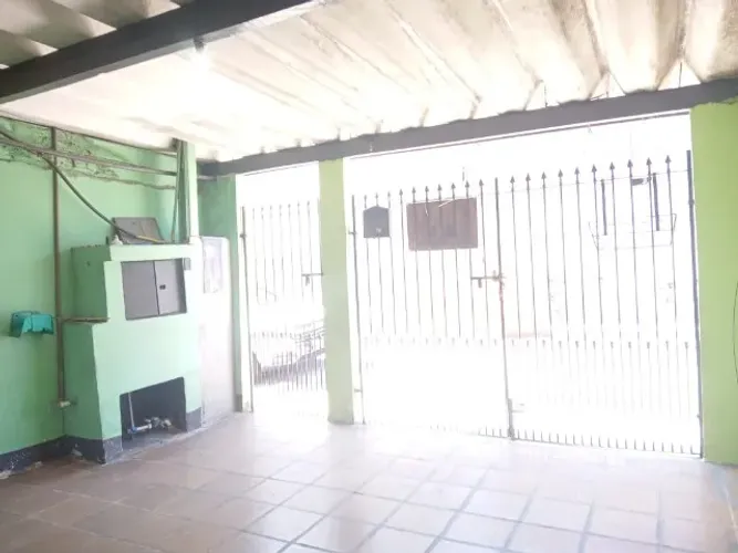 ? Vende-se Sobrado - Excelente Localização em Itapevi