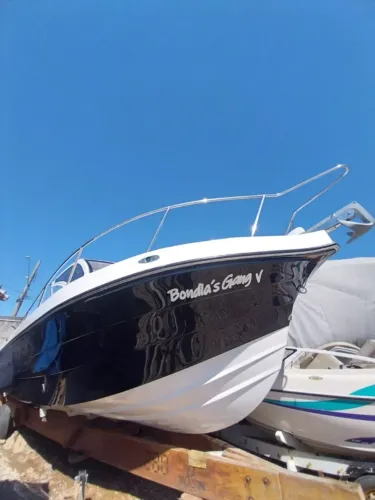 Lancha Fly Fish 280 wa ano 2015 com parelha Yamaha 200 hp