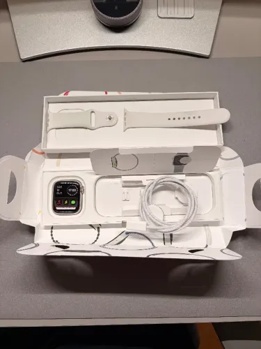 Apple Watch Series 9 45mm Stainless Steel (Aço) Pulseira Branca