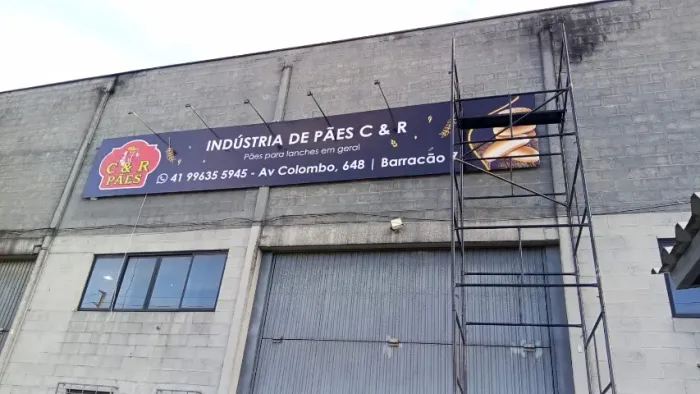 Placas - Letreiros - letras-caixas -  Comunicação Visual - Acm Fachada - Totens - Banners 