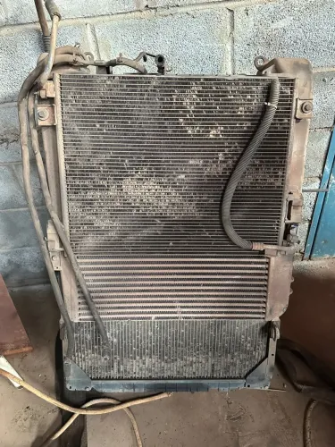 Radiador e intercooler para caminhão volks 25370